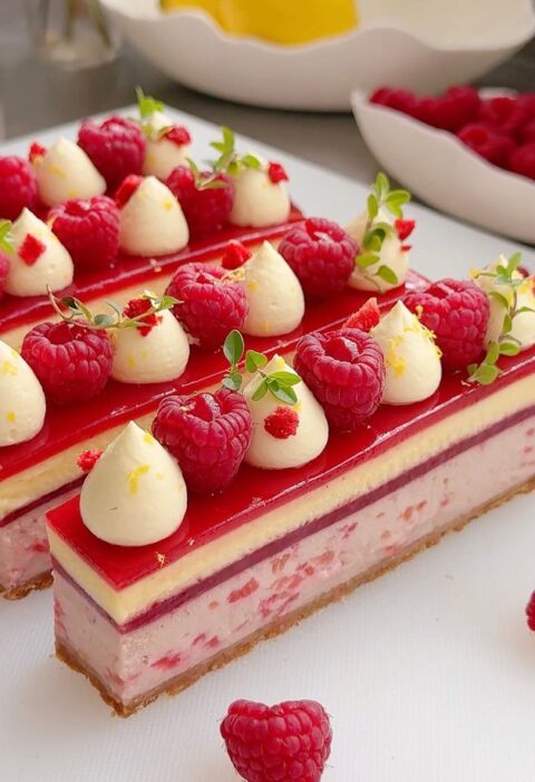 Raspberry Lemon Cheesecake