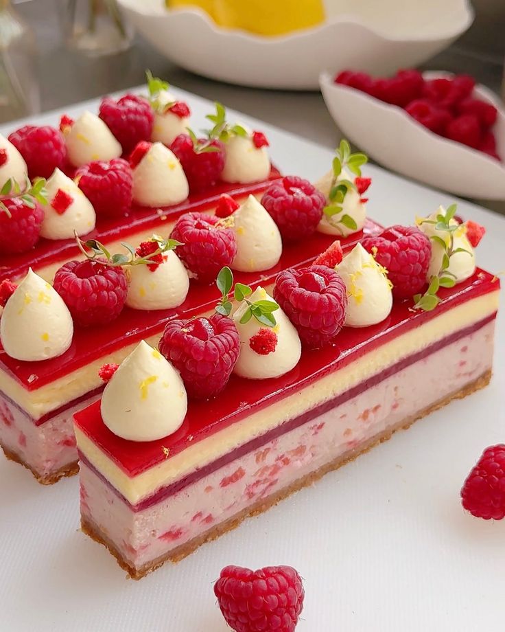 Raspberry Lemon Cheesecake